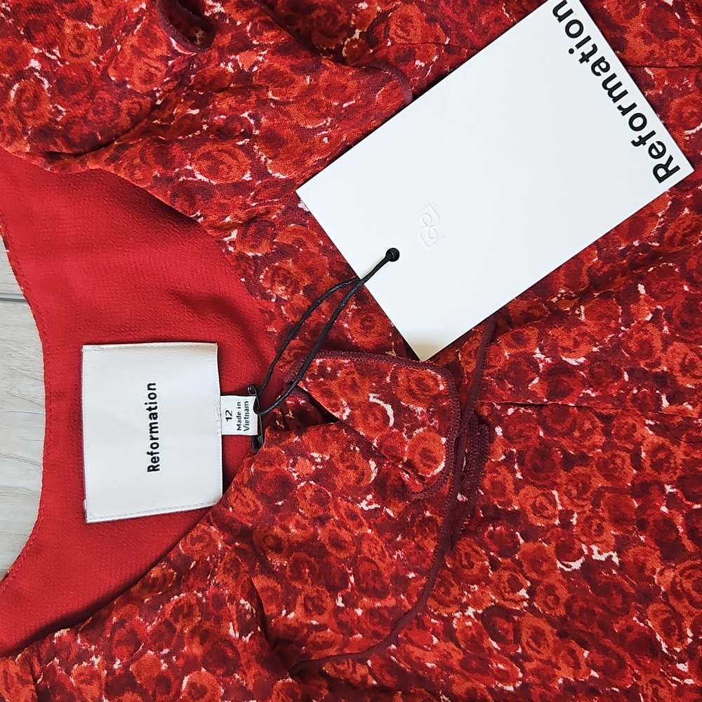 Reformation Top - Picture 3 of 11